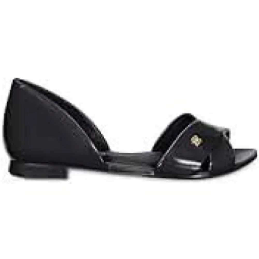 NEW!! Girl’s Petite Jolie Rialto Black Patent Flats Size 1